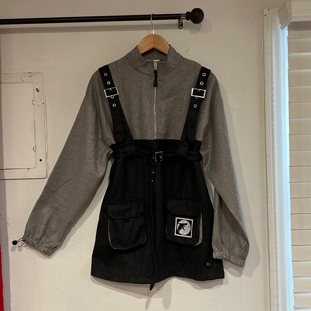Modakawa Sweatshirt Dress with Suspender Belt. Grey/Black. Sz Medium